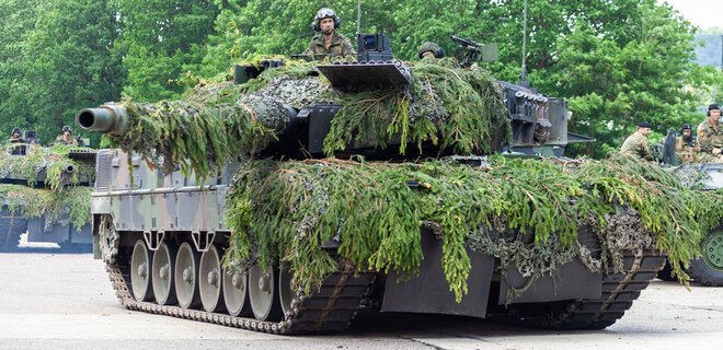 Германия выходит из соглашения о ремонте танков Leopard для ВСУ в Польше – Handelsblatt - Фото