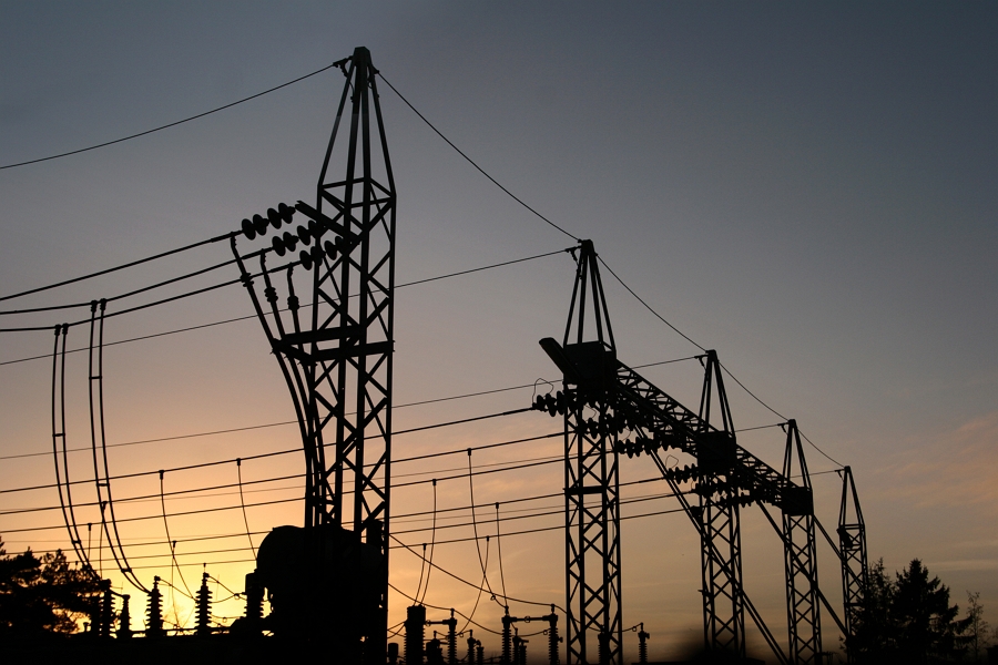 Пора экономить электроэнергию. Почему Украине не хватает генерации - Фото
