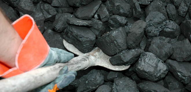 Электростанции Ахметова законтрактовали на зиму 210 000 тонн угля из Польши - Фото