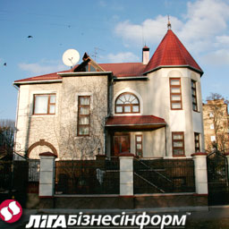 Киевские коттеджи теряют в цене