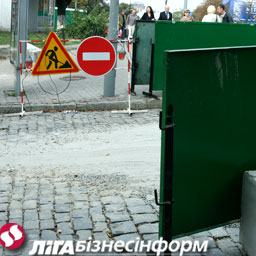 Дорогу на Ленинградской площади реконструируют к 2011 году