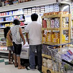 Немецкие супермаркеты "избавляются" от непродовольственных товаров