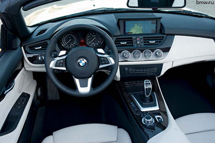 "BMW" представил Z4 в Детройте