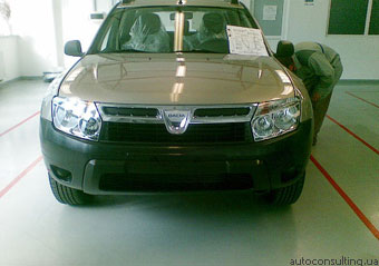 "Dacia" готовится к выводу на рынок кроссовера "Duster" за 11 тыс. евро
