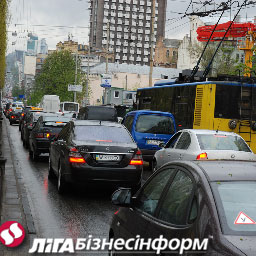 Топ-25 продаваемых автомобильных брендов в Украине