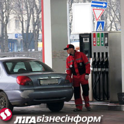 Бензин в Украине может подорожать до 8,40 грн.