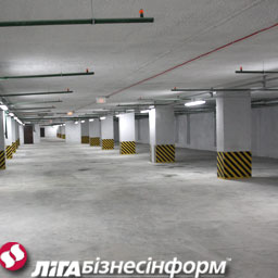 В Киеве дешевеют паркоместа