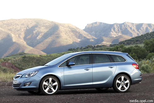 "Opel" представил новый универсал "Astra Sports Tourer"