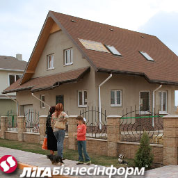 Частные дома в Киеве и области подешевели