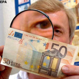 Почему растет наличный курс евро: мнение эксперта
