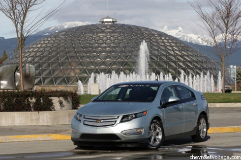 "General Motors" выпустит 30 тыс. "Chevrolet Volt" в 2012 году