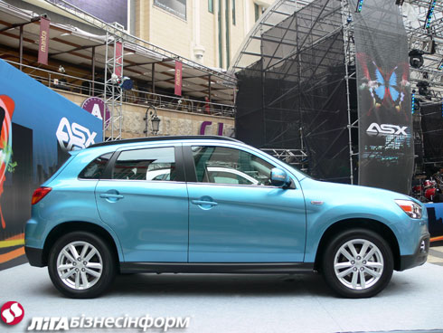 "Mitsubishi" официально представил ASX в Украине