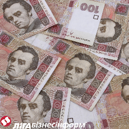 НБУ: Гривня в августе укрепилась к доллару, евро и рублю