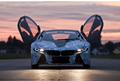BMW готовит гибридный суперкар i8