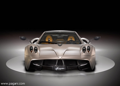 "Pagani" представила "Huayra": суперкар за $1 млн