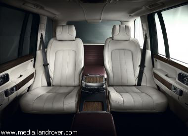 В Женеве дебютирует самый роскошный "Range Rover" (фото)