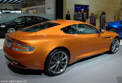 Автосалон в Женеве: "Aston Martin" зашел на "Virage"