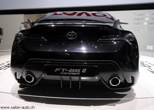 Автосалон в Женеве-2011: премьеры "Toyota"